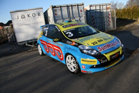 CS Racing's Renault Clio har fået lidt mere farve i designet